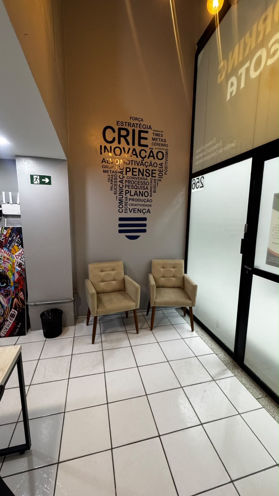 sala_avenida